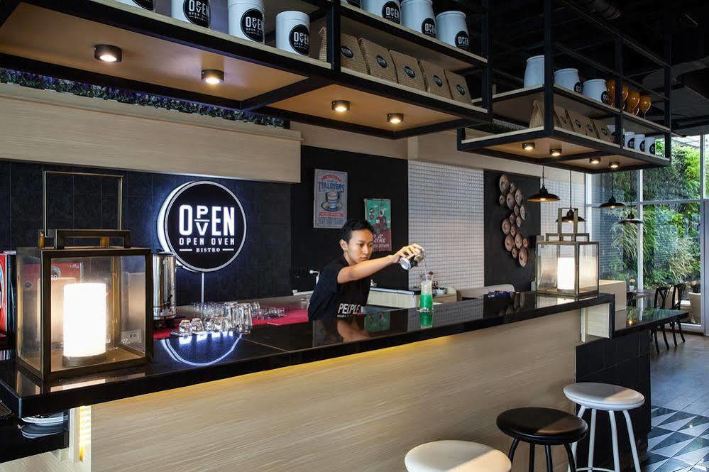 MaxOneHotels.com at Tidar Surabaya Eksteriør billede