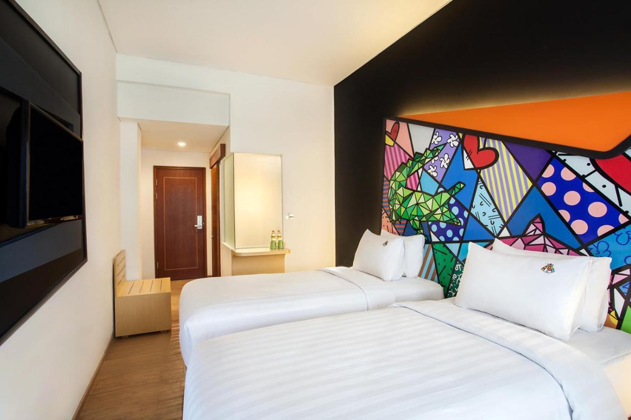 MaxOneHotels.com at Tidar Surabaya Eksteriør billede