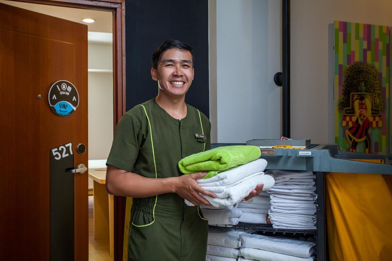 MaxOneHotels.com at Tidar Surabaya Eksteriør billede